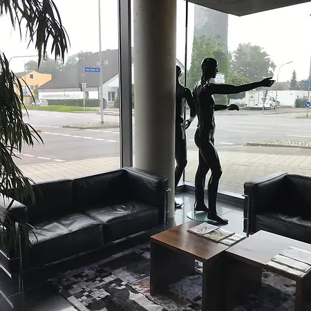 Kult Szálloda Ingolstadt