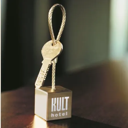 מלון Kult